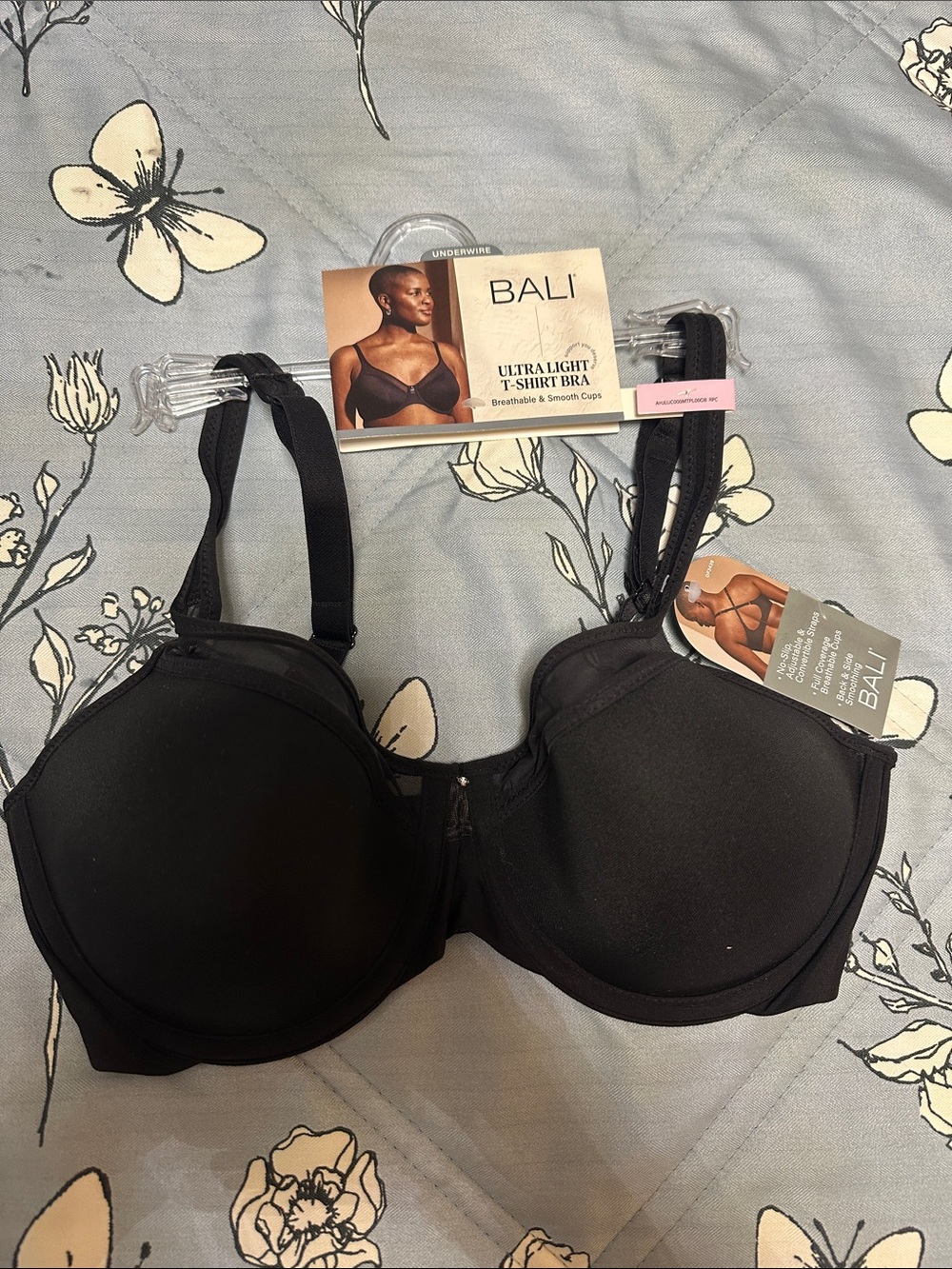 Brand new with tags Bali Ultra Light T-Shirt Bra - Black